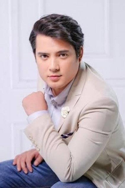 Geoff Eigenmann - Actor Profile Photo