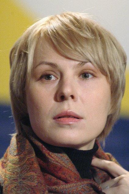 Dina Korzun - Actor Profile Photo