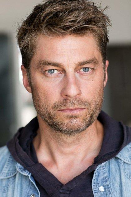 Jamison Jones - Actor Profile Photo