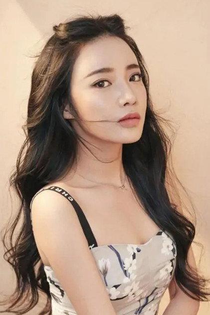 Hong Shiya - Actor Profile Photo