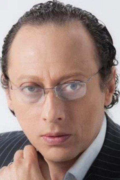 Carlos Serrato - Actor Profile Photo