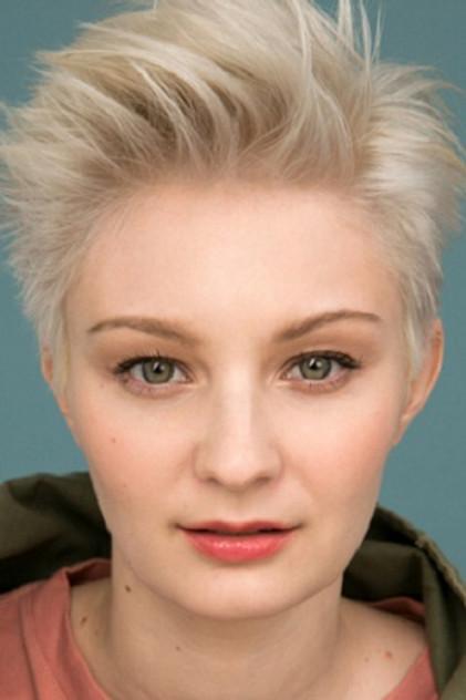 Ekaterina Bear - Actor Profile Photo