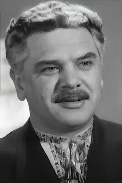 Leonid Zhukovskiy - Actor Profile Photo