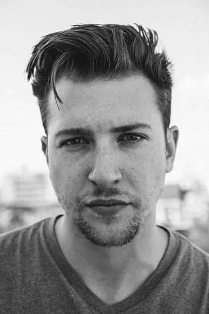 Alex Knapp - Actor Profile Photo