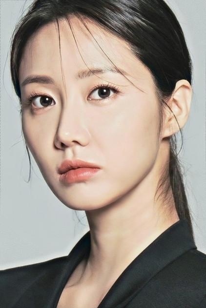 Han Geu-ru - Actor Profile Photo