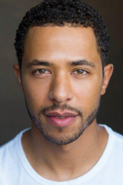 Ukweli Roach - Actor Profile Photo