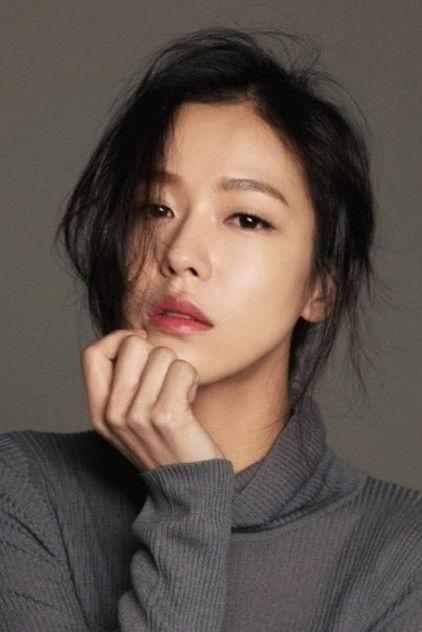 Gyeong Su-jin - Actor Profile Photo