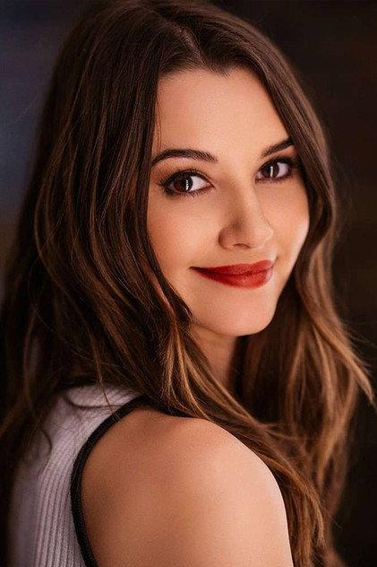 Leyla Lydia Tuğutlu - Actor Profile Photo