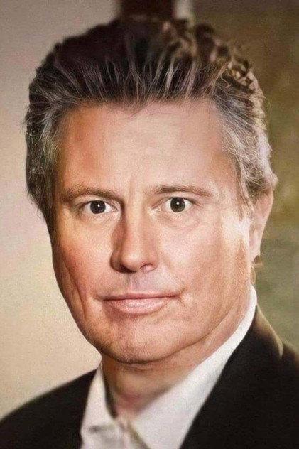 Gastón Tuset - Actor Profile Photo