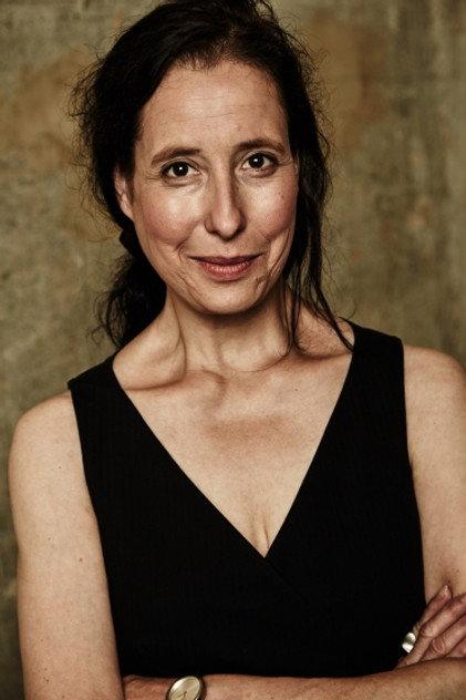 Caroline Ebner - Actor Profile Photo