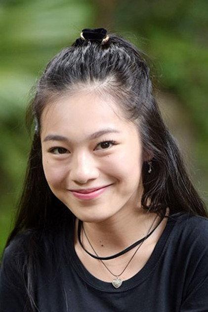 Claudy Putri - Actor Profile Photo