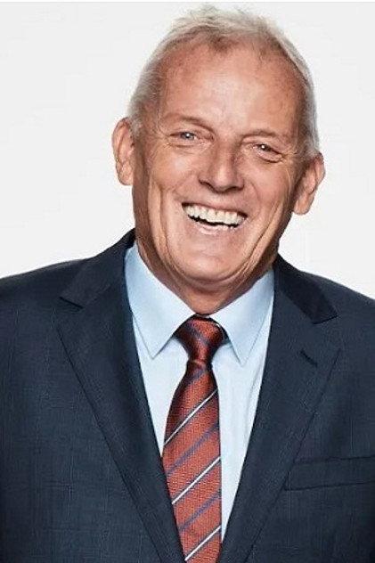 Sandy Roberts - Actor Profile Photo