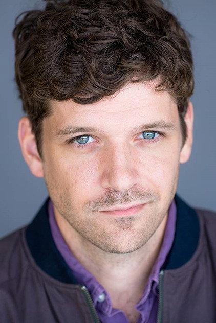 Dan Gill - Actor Profile Photo