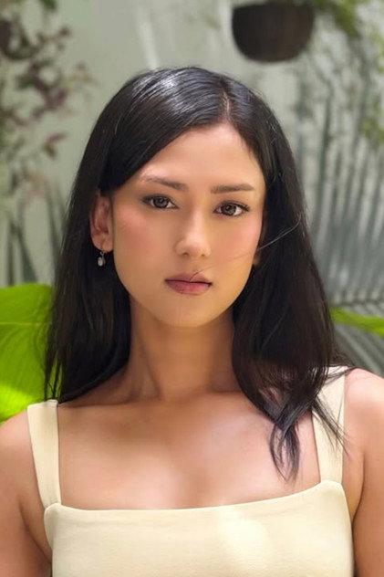 Upasana Singh Thakuri - Actor Profile Photo