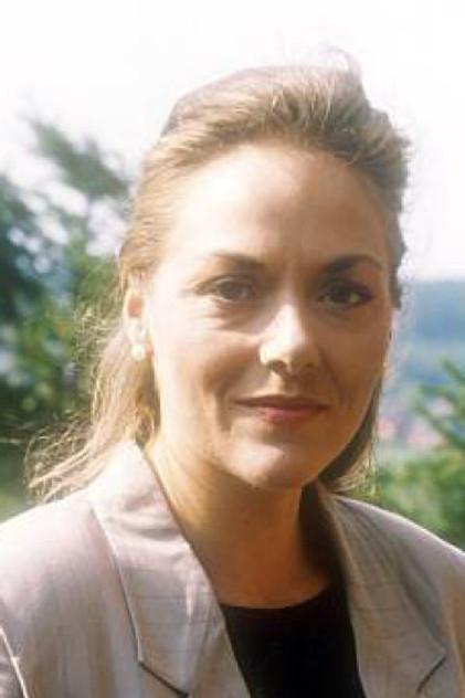 Sabina Trooger - Actor Profile Photo