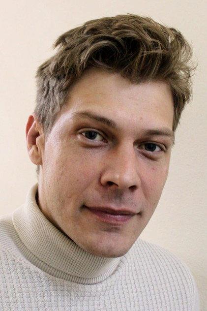 Elmir Krivalić - Actor Profile Photo
