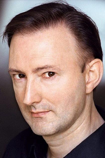 Paul Rogan - Actor Profile Photo