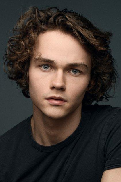 Levi Miller - Actor Profile Photo