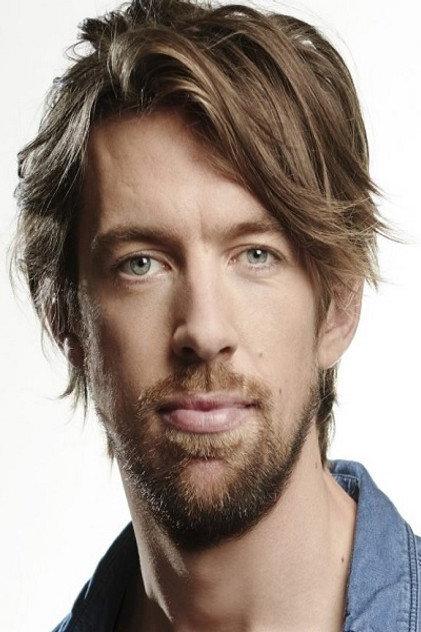 Mattie Valk - Actor Profile Photo