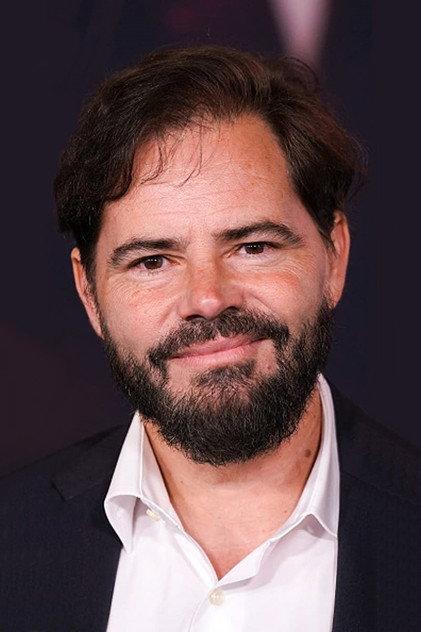 Peter Craig - Actor Profile Photo
