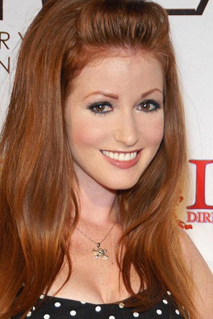 Nikki Rhodes - Actor Profile Photo