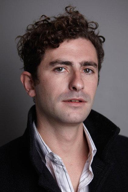 Dean Francis - Actor Profile Photo