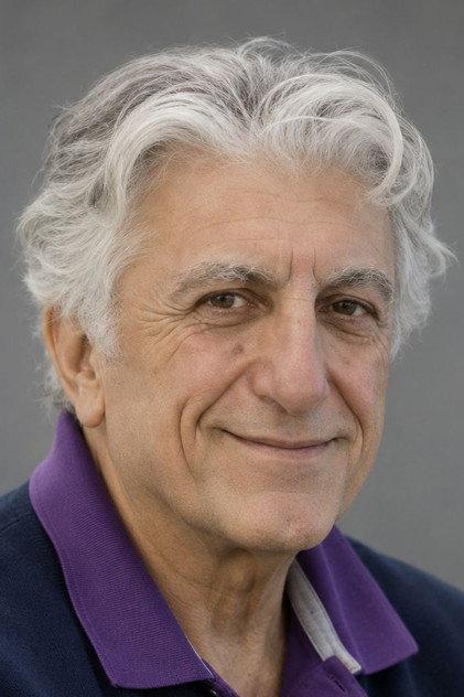 Reza Kianian - Actor Profile Photo