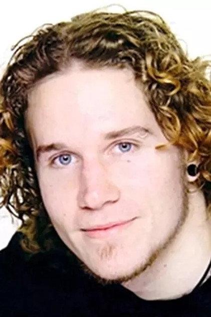 Isaac Heron - Actor Profile Photo