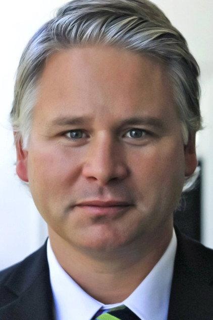 Warren Ostergard - Actor Profile Photo