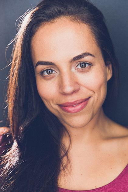Nathalie Carvalho - Actor Profile Photo