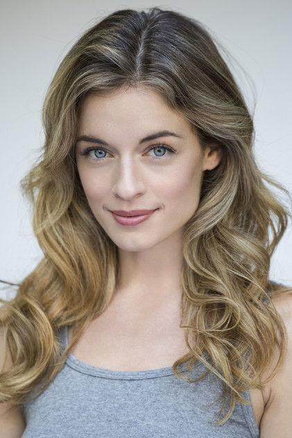 Anni Krueger - Actor Profile Photo