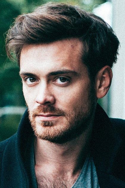 Sebastian Fräsdorf - Actor Profile Photo