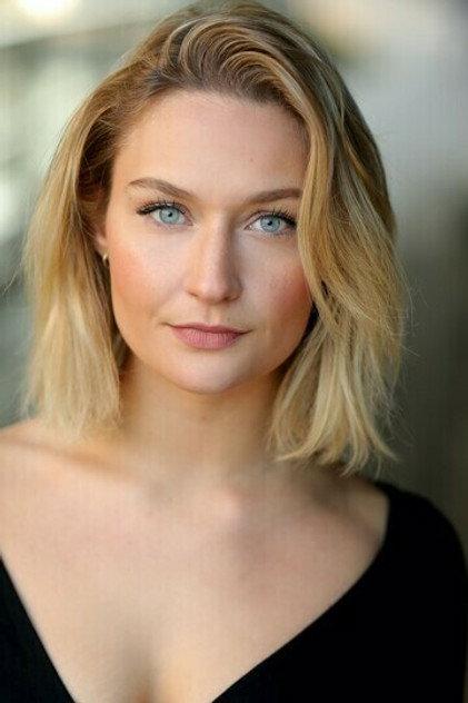 Kelly Hampson - Actor Profile Photo