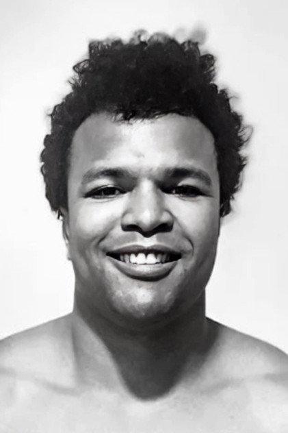 George Arias - Actor Profile Photo