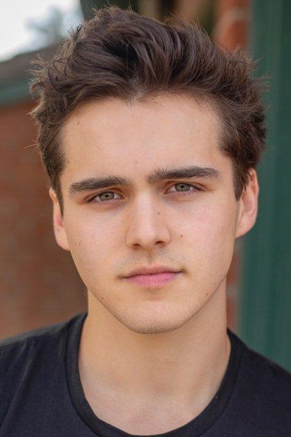 Charlie Gillespie - Actor Profile Photo