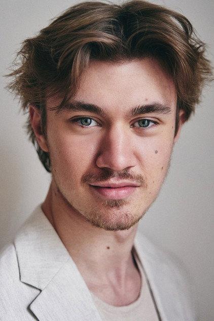 Alessandro Schuster - Actor Profile Photo