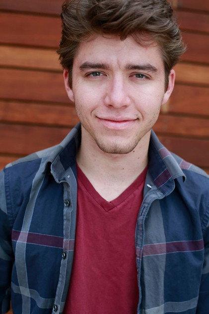 Gabriel Aronson - Actor Profile Photo