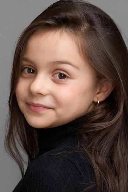 Eva Barrul - Actor Profile Photo