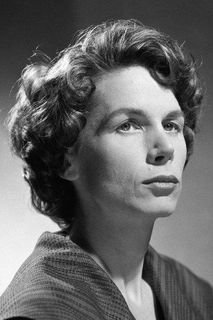 Béatrice Picard - Actor Profile Photo