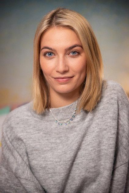 Tinne Oltmans - Actor Profile Photo