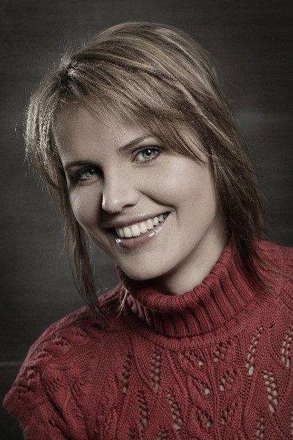 Harriet Toompere - Actor Profile Photo