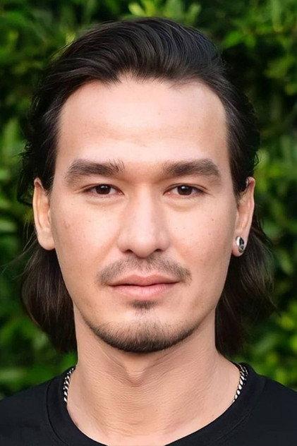 Warawut Brown - Actor Profile Photo