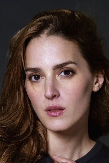 Amalia Kassai - Actor Profile Photo