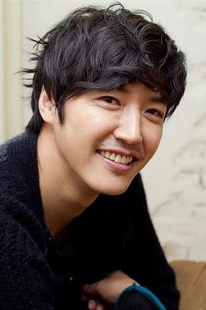 Yoon Sang-hyun - Actor Profile Photo
