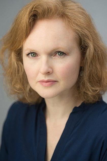 Emma Davies - Actor Profile Photo