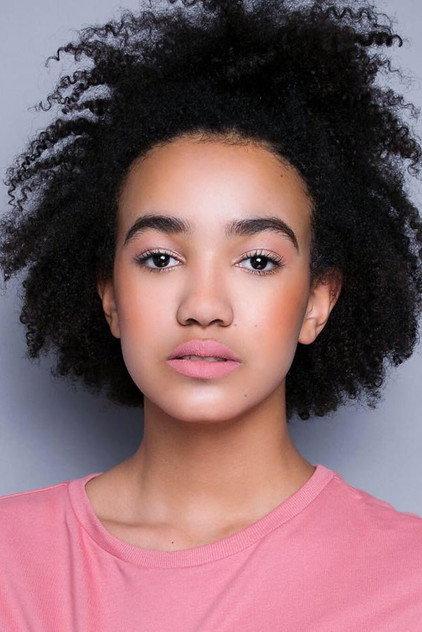 Savana Tardieu - Actor Profile Photo