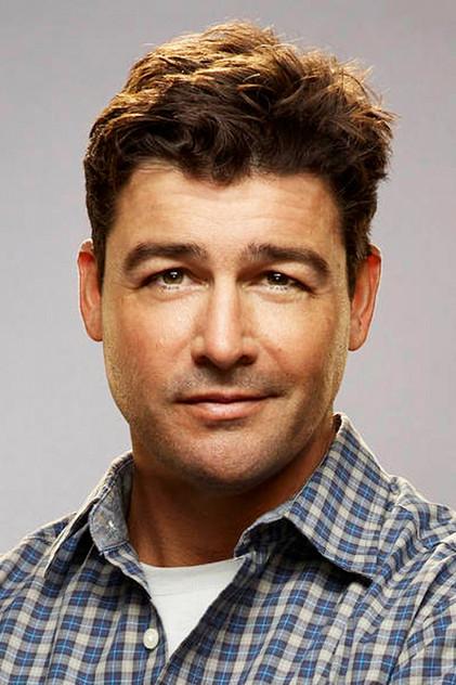 Kyle Chandler - Actor Profile Photo