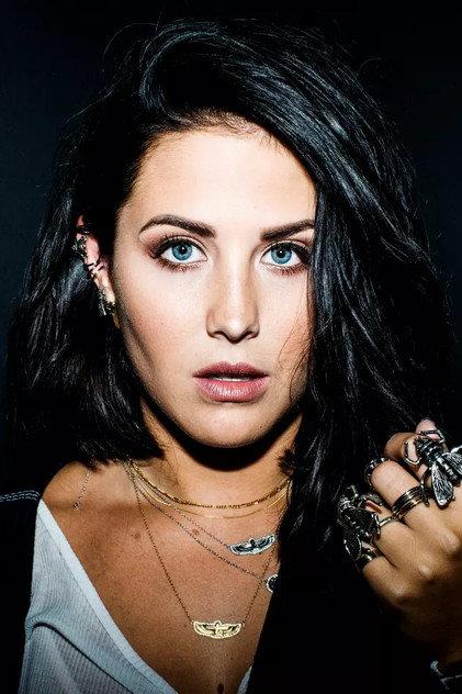Molly Sandén - Actor Profile Photo
