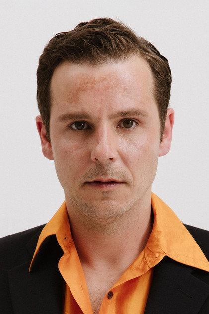 Nils Kahnwald - Actor Profile Photo