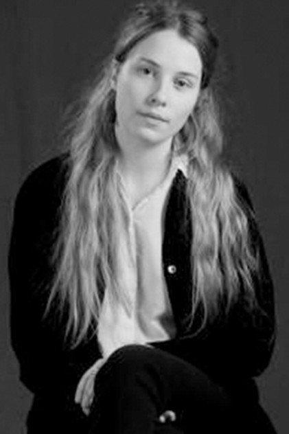 Cami Moonen - Actor Profile Photo
